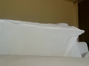 Woof Wolf37 live cam preview — arab — age 0