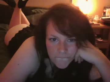 Yourgoddessneveah live cam preview — anal — age 28