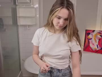 Yummyemiily live cam profile photo