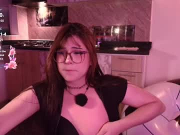 Yuri Stars live cam preview — HD — fuckmachine — age 20